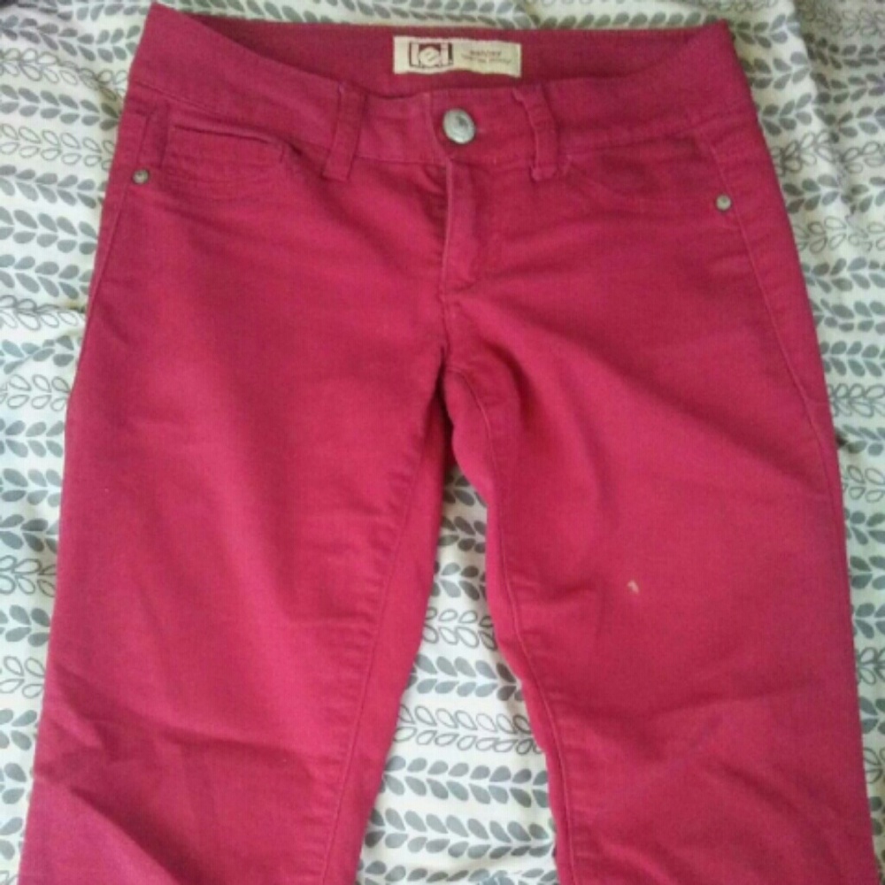 Red skinny jeans